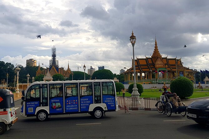 Guided Phnom Penh Heritage Tour - From Wat Phnom to Street 240: markets, hotels, universities, and limits