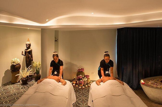 Jet Leg Release Massage - Private couples and solo comfort: the Phoeun and Khey effect