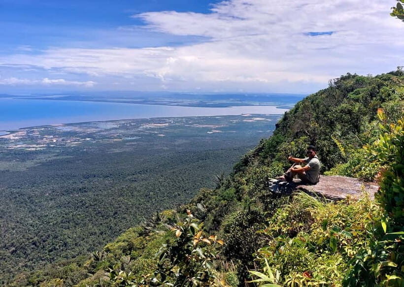 Kampot: Bokor Mountain Classic or Sunset Tour - Wat Sampov Pram: religious stop, viewpoint potential, and a good reset