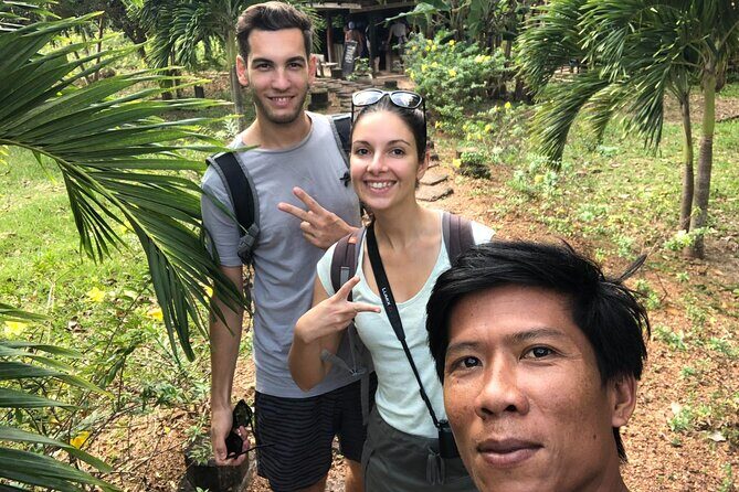 Kampot Countryside Tour - Pepper Farm, Salt Lake, Caves, and more - Pepper farms at La Plantation and beyond: tastings that help you pick your favorites