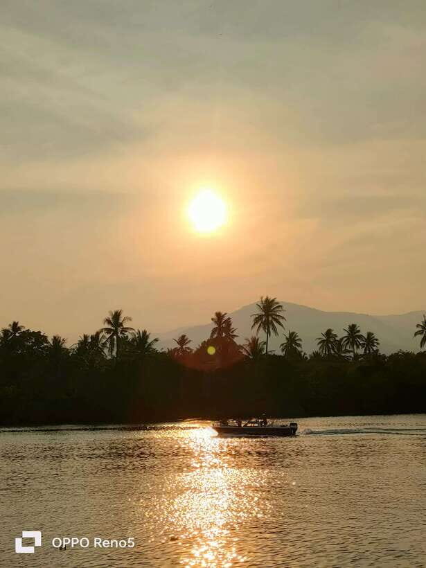 Kayaking tour around green cathedral - What to bring: your waterproof kit checklist