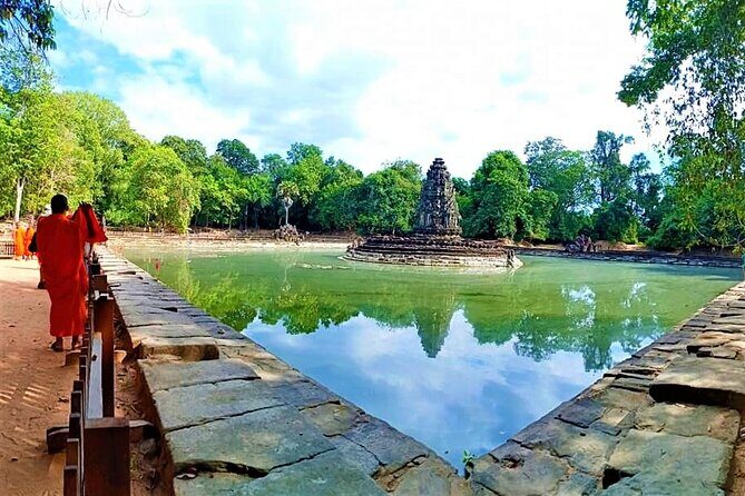 Kbal Spean Trekking Tour with Banteay Srei and Landmine Museum - Cambodia Landmine Museum: History After the Temples