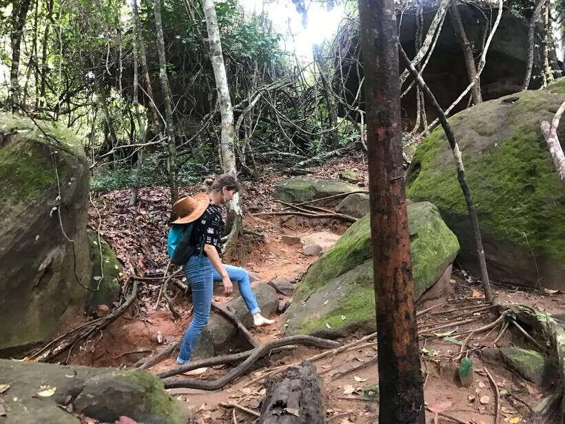 Kbal Spean Trekking Tour with Banteay Srei & Landmine Museum - Kbal Spean trekking: River of 1000 Lingas in the wild