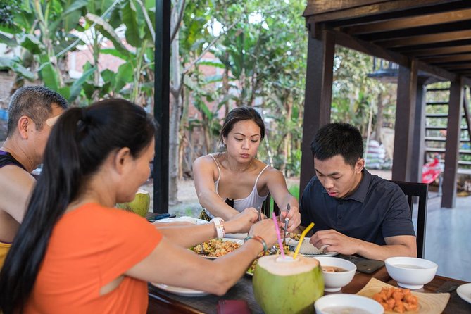Khmer Cooking Class at a Local's Home in Krong Siem Reap - A Tuk-Tuk Food Plan That Actually Gets You Into Local Life