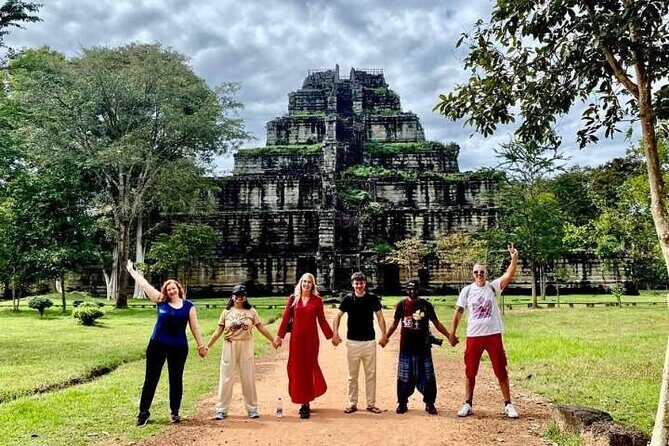 Koh Ker Temple Group & Beng Mealea Full-Day Join-in Tour - Beng Mealea: walking in the ruins where the forest takes over