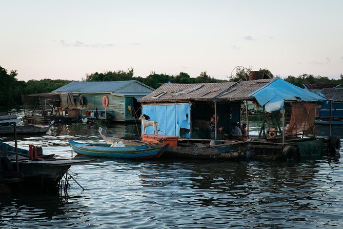 Kompong Khleang Floating Village & Tonle Sap Lake - Private Day Tour - Stop 2: Kompong Khleang floating village and boat time