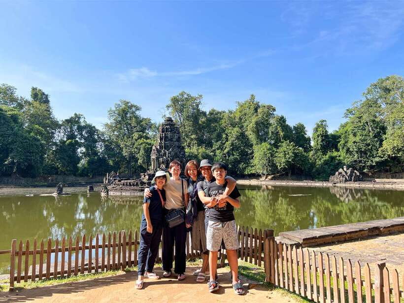 Kulen Mountain, Beng Mealea and Banteay Srei Full Day Tour - Beng Mealea: a 12th-century ruin swallowed by the jungle