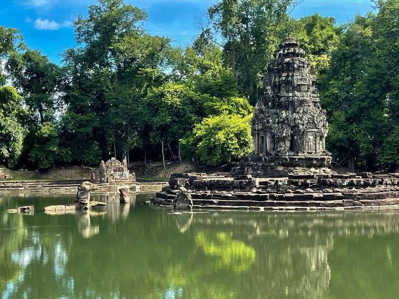 Kulen Mountain, Beng Mealea and Banteay Srei Full Day Tour - Palm Cake Village: a sweet start before the temples