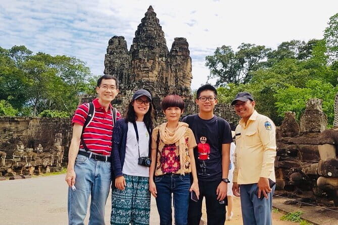 Kulen National Park Ticket -Waterfall & 1000 Lingas - Preah Ang Thom pagoda: giant reclining Buddha and nearby ruins