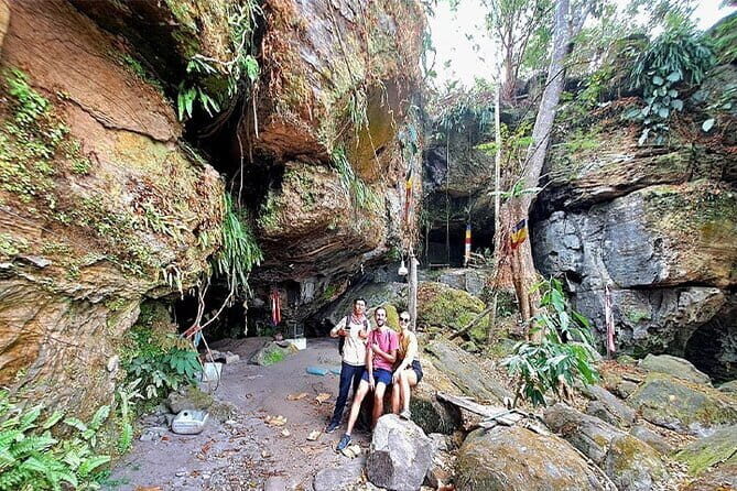 Kulen National Park Ticket -Waterfall & 1000 Lingas - Poeng Ta Kho (Amazing Cliff): a short hit of big views
