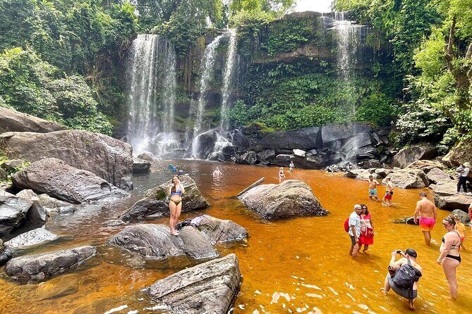 Kulen Waterfall and Banteay Srei -Lady Temple - Phnom Kulen National Park: sacred Hindu sights and main viewpoints