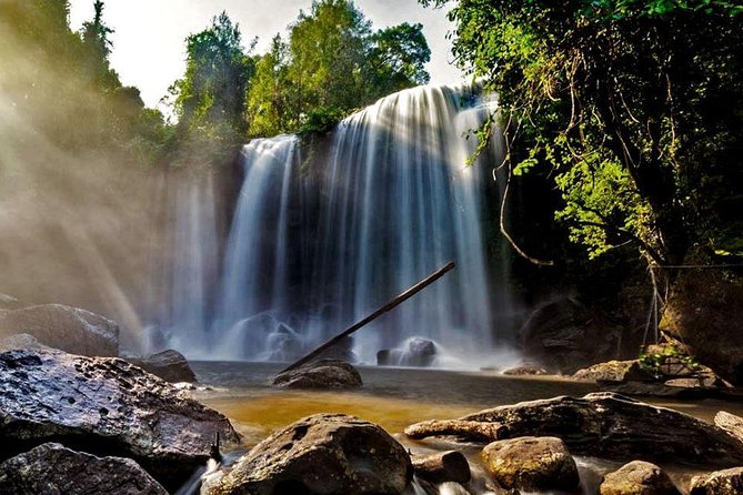 Kulen Waterfall & Kbal Spean Tour - Phnom Kulen and Kbal Spean: why this day trip feels different