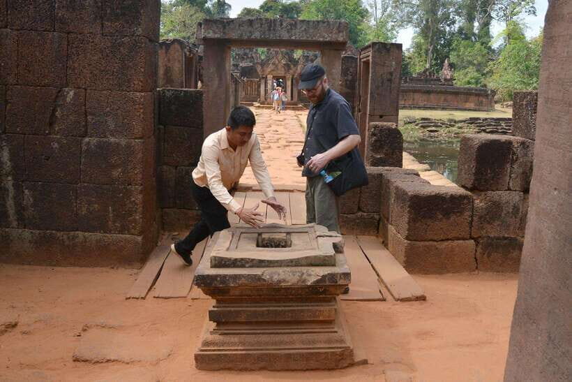 Luxury Private 2-Day Angkor Wat with English or German Guide - Language choice: English vs German and what extra guides add