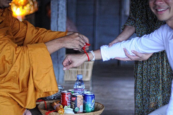 Monk Blessing Ceremony in Siem Reap - Photo tips and respectful behavior (so it feels good, not awkward)