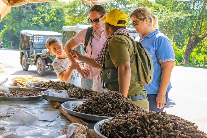 Morning Countryside Jeep Tour - Lunch and the Snacks That Keep the Pace Friendly
