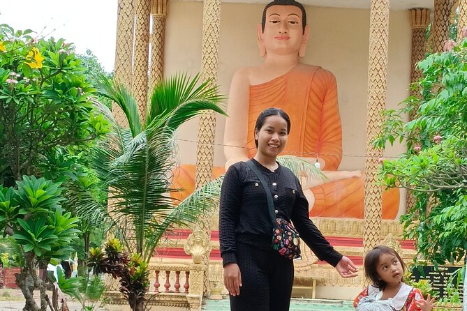 Morning Tour,Ak Phnom temple,Rice wine,Rice Paper, killing Field - Rice Fields and Village Product Stops: Seeing Daily Life (Not Just Photos)