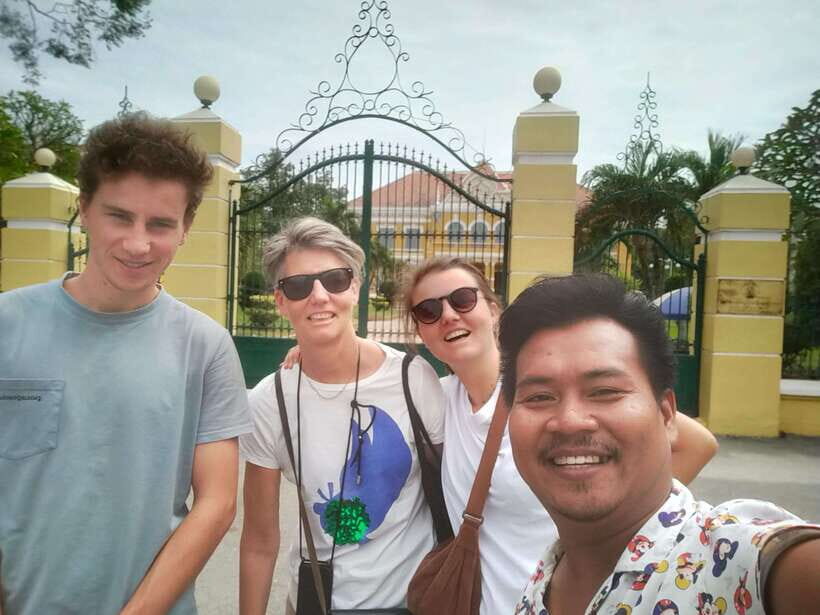 Morning Tuk tuk: City, Handicrafts, Killing field, Temples - Rice wine production since the 1980s: tasting and old uses
