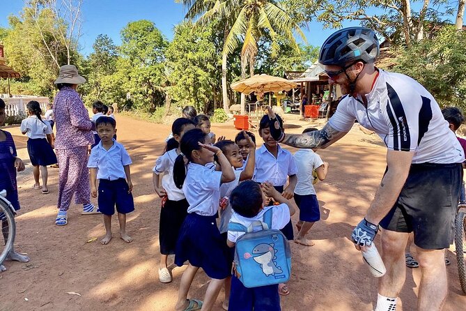 Morning Village & Countryside Bike Experience – Siem Reap - 7:30 AM pickup and how the day stays calm