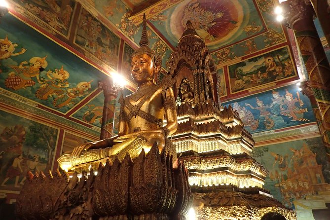 MotoGirl - Day Tour - Royal Palace: where Cambodian monarchy meets visitor reality