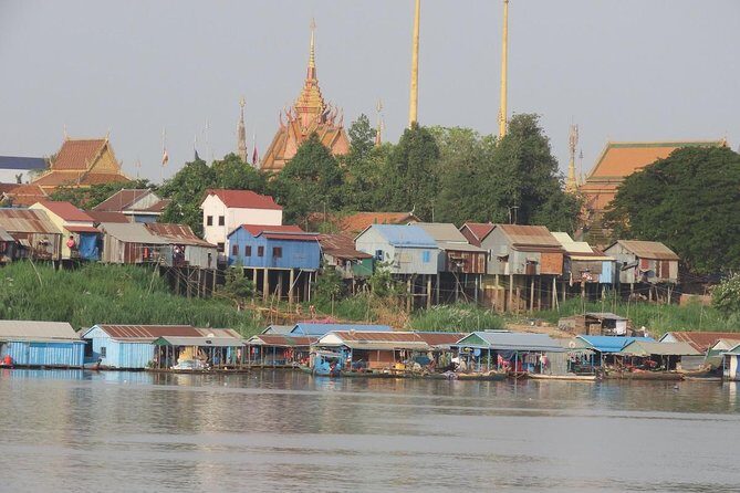 Oudong Mountain And Floating Village Cycle Tour - Why Tonlé Sap Floating Villages Change the Phnom Penh Script