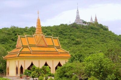 Oudong Mountain & Phnom Baset Private Tours from Phnom Penh - Price and value: $25 includes more than you might expect