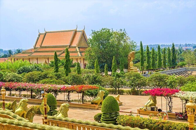 Oudong Mountain & Phnom Baset Private Tours from Phnom Penh - Oudong Temple and the climb: royal capital stupas, kings’ remains, and a hard chapter