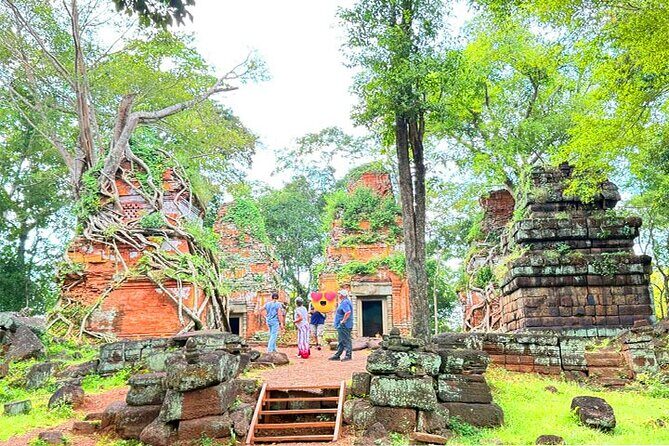 Overland to Beng Melea and Koh Ker Tour - Stop 2: Beng Mealea’s Jungle-Filled Ruins