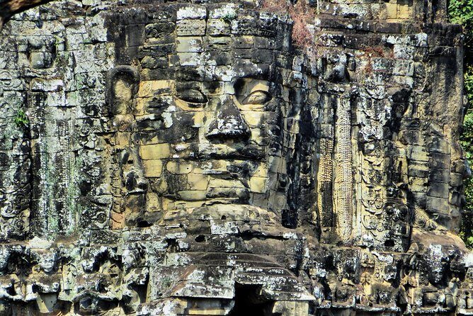 Personalised Angkor Wat Day Tour by an Air-conditioned Car - Bayon Temple and its 49 towers of faces