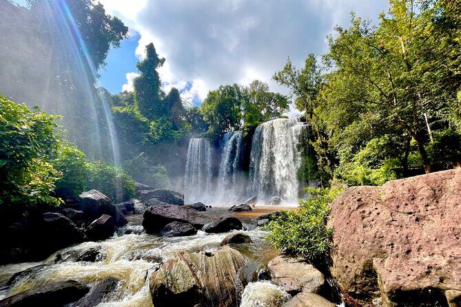 Phnom Kulen Waterfall and Banteay Srei Temple Tour from Siem Reap - Why Phnom Kulen and Banteay Srei makes a strong 1-day mix