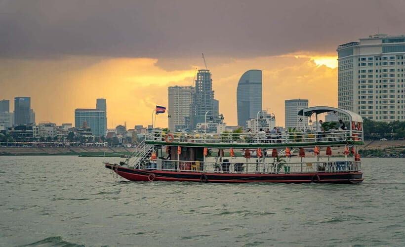 Phnom Penh: Bike & Boat Tour / E-Bike Available - Price and value: why $55 can work for you here