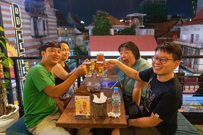 Phnom Penh Evening Food Tour - Inclusive 5 stops local Tastings - Stop 1: Riverfront snacks near Phnom Penh’s evening energy