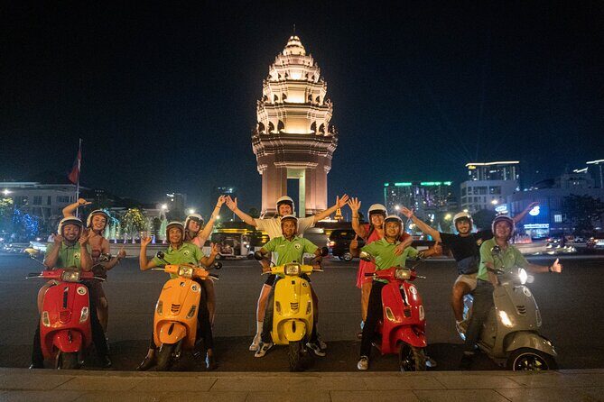 Phnom Penh Evening Foodie Vespa Tour / Tuk Tuk Available - The short version: what this tour gets you