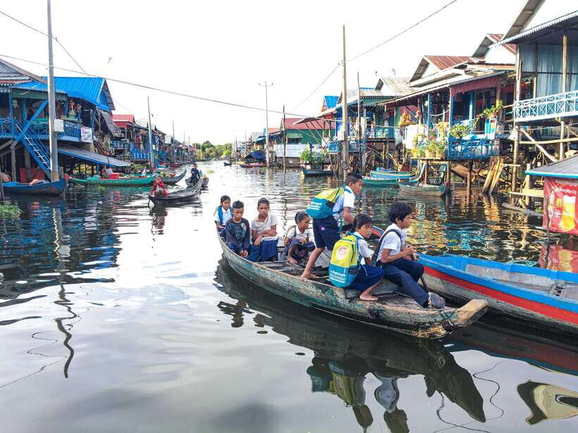 Phnom Penh - Siem Reap Road Transfer Plus Sightseeing - Kampong Thom lunch stop at Pre Bros: a real break, not a speed meal