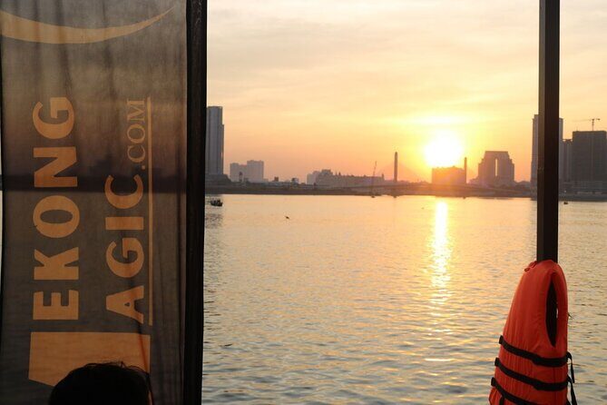 Phnom Penh: Sunset Cruise-Free Beers-Sodas-BBQ Buffet-fruit plate - Why a Mekong Sunset Cruise from Koh Pich Island Works in Phnom Penh
