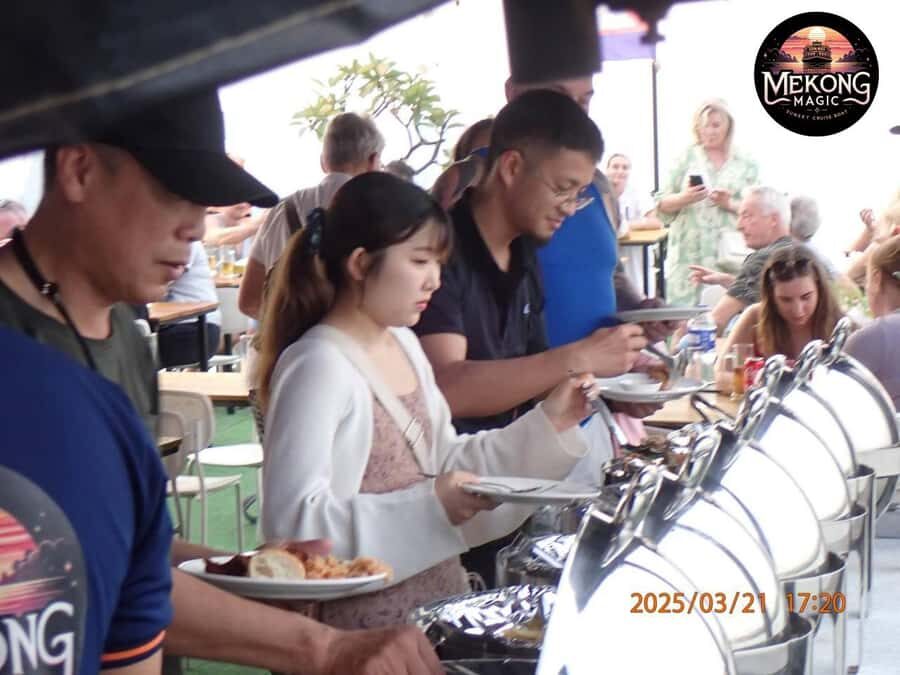 Phnom Penh: Sunset Cruise with Unlimited Beers & BBQ Buffet - Why This Mekong and Tonle Sap Sunset Cruise Costs $9