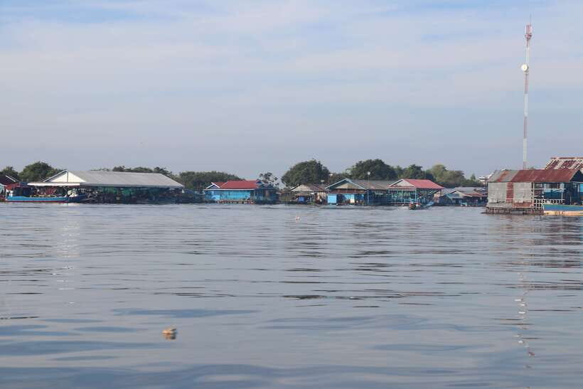 Phnom Penh to Siem Reap cruise/land tour (one way) - The silver workshop at Srey Oun (and the Pergola if there’s time)