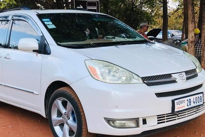 Phnom Penh to Siem Reap Private Car-English Speaking Driver - A private car that fits the way most people actually travel