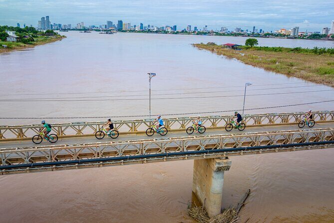 Phnom Penh to Silk Island Sunset Bike Tour/ E-Bike or Tuk Tuk - From Phnom Penh Pickup to a 3 pm Start: How the Day Flows