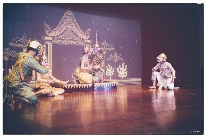 Phnom Penh Unique Classical Dance Show Every Saturday &Sunday - Finding the venue on Preah Sisowath Quay (and getting seated fast)