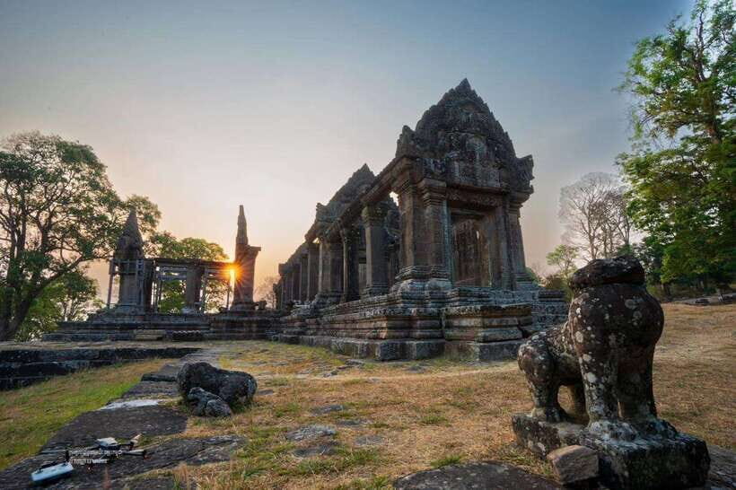 Preah Vihear: Full-Day Preah Vihear and Koh Ker Temple Tour - Comfort on the road: AC van, towels, and driver teamwork