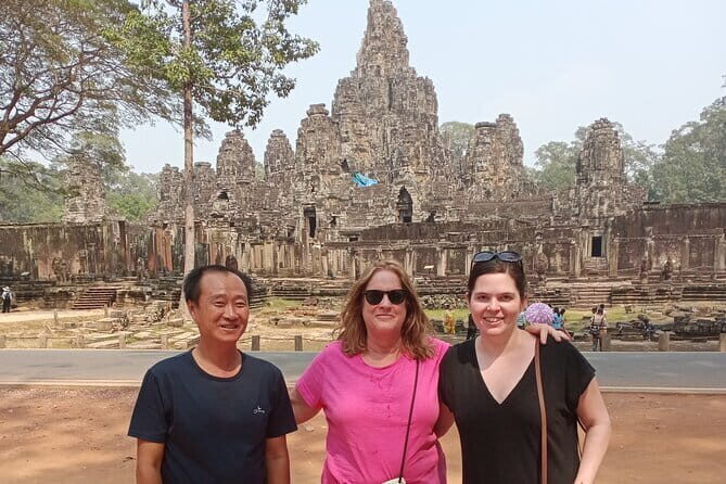 Private 2 Days To Major Angkor Temples From Sunrise To Sunset - Angkor Wat: walk the main monument, not just the postcard parts