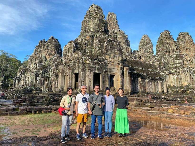 Private Angkor Wat Sunset Tour with Lunch and Snack Included - Ta Prohm and Victory Gate: the jungle temple mood