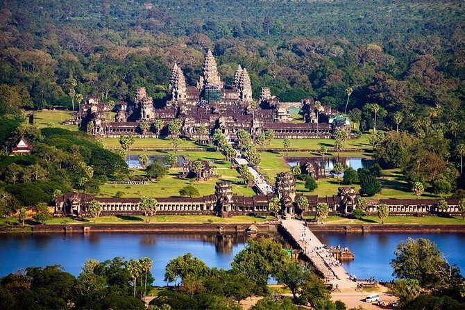 Private Angkor Wat Tour from Siem Reap - The Real Value of the $59 Price for an 8-Hour Private Plan