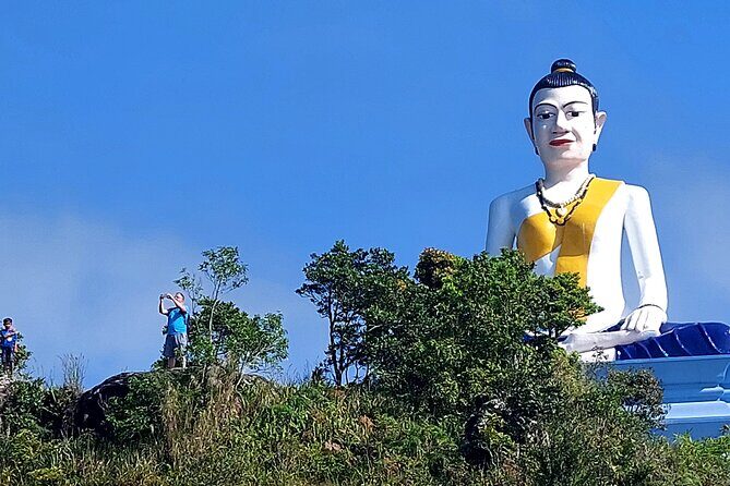 Private Bokor tours by Rickshaw/SUV Car - Popokvil Waterfall: The Walk to the Second Step