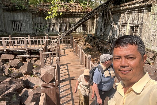 Private Day Trip to Angkor Temples with Expert Guide - Stop 2: Bayon Temple in Angkor Thom—faces, power, and navigation help