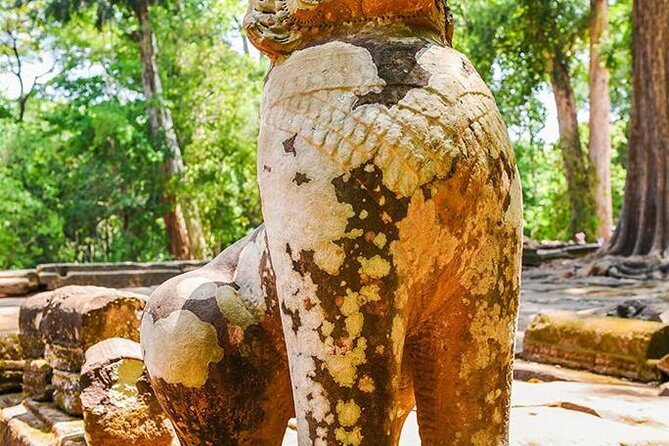Private Full-Day Angkor Temple and Sunset Viewing with Lunch - Price and Logistics: Is $67.69 Good Value?