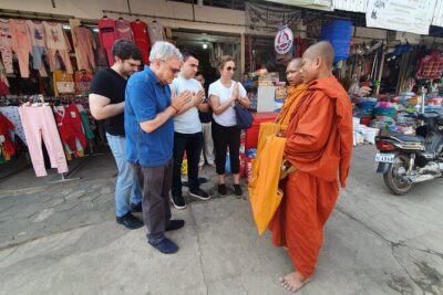Private Guided Tour of Siem Reap Highlights & Hidden Gems - Street 08: starting in the city center