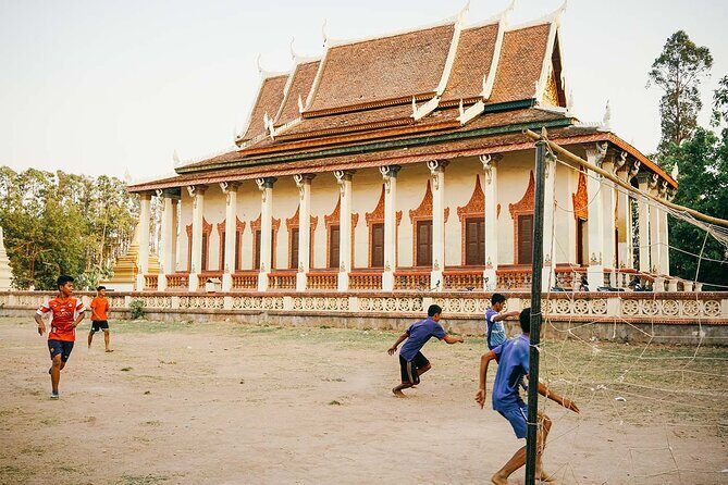 Private Half-Day Silk Island Trip from Phnom Penh - Pickup from Phnom Penh, plus the Kbal Koh temple stop