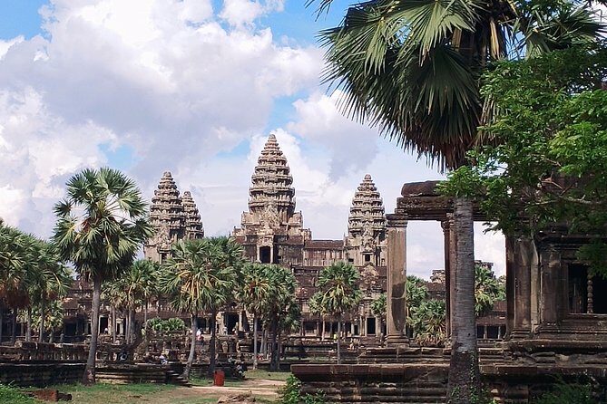 Private One Day Tour with Sunrise at Angkor Wat - Angkor Wat at first light: towers, walls, and where to stand