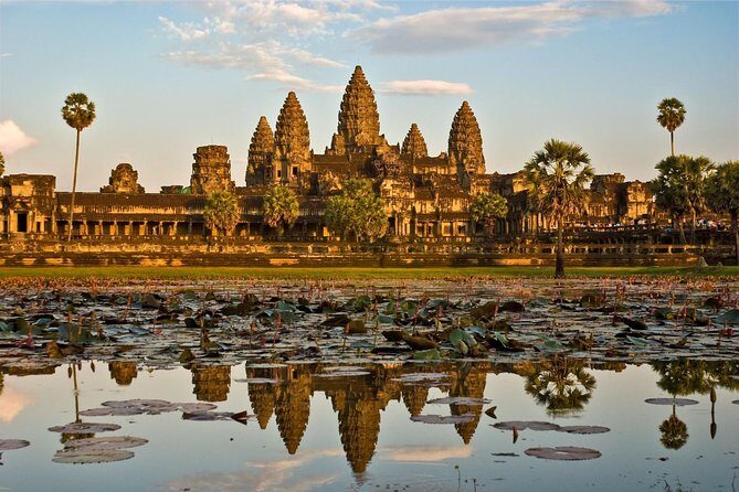 Private One Day Trip-The Best Experience in Siem Reap - Bayon Temple inside Angkor Thom: the South Gate entry and the 216 faces